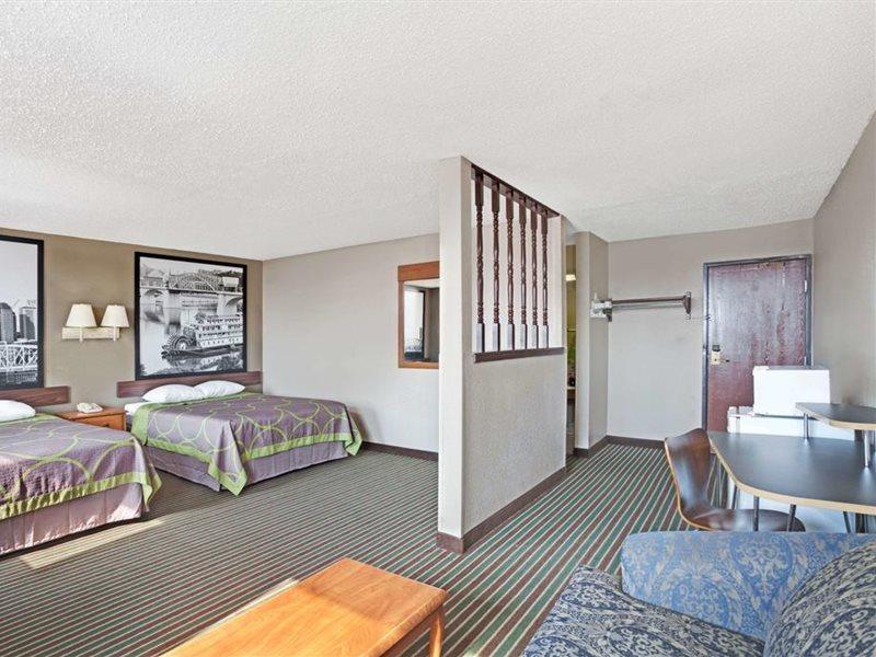 Super 8 By Wyndham Nashville/ Dntn/ Opryland Area Экстерьер фото