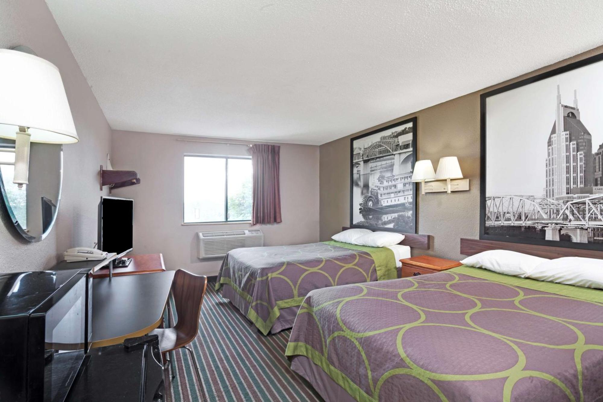 Super 8 By Wyndham Nashville/ Dntn/ Opryland Area Экстерьер фото
